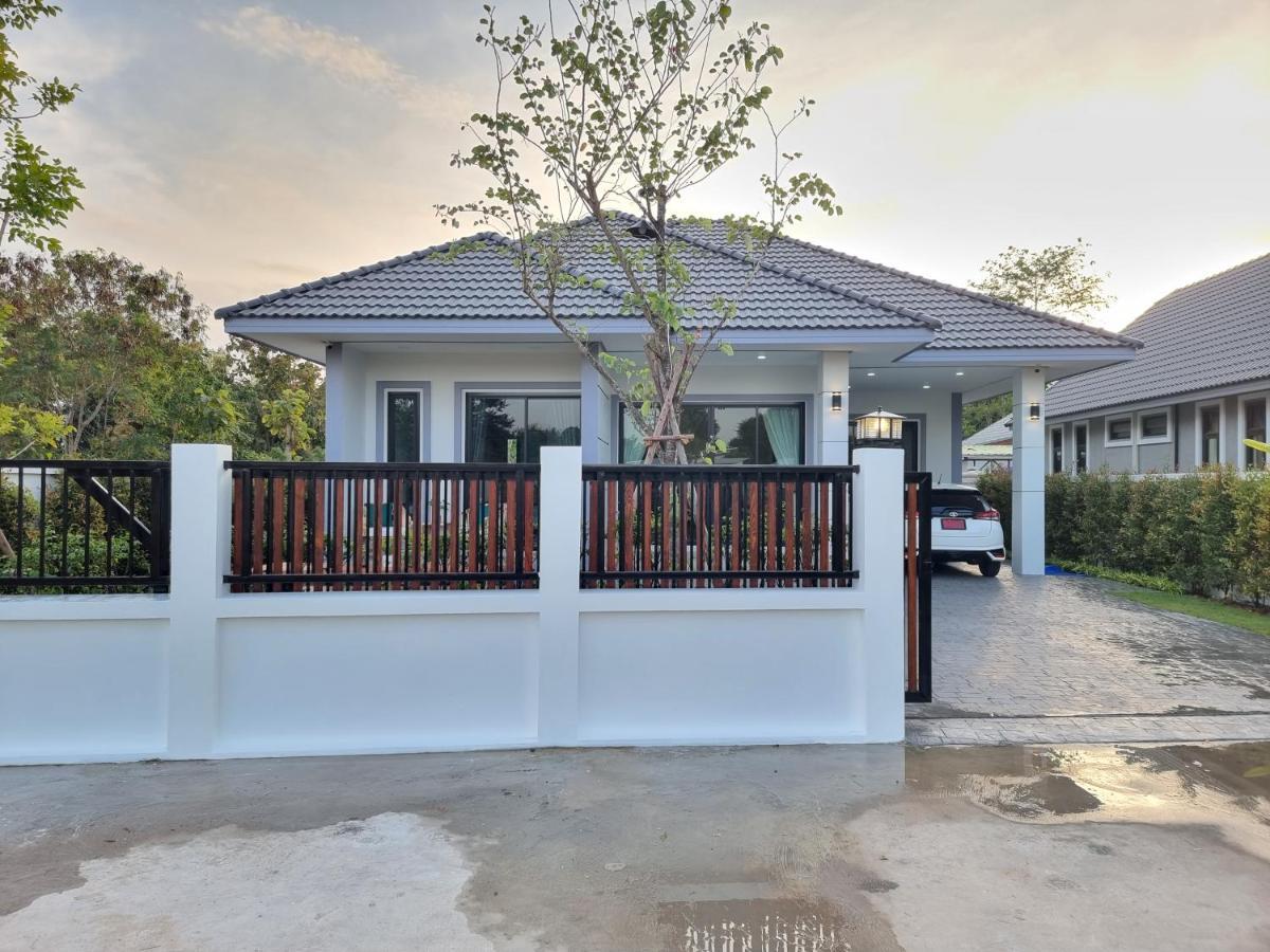 Baan Dalah Buriram Villa Dış mekan fotoğraf